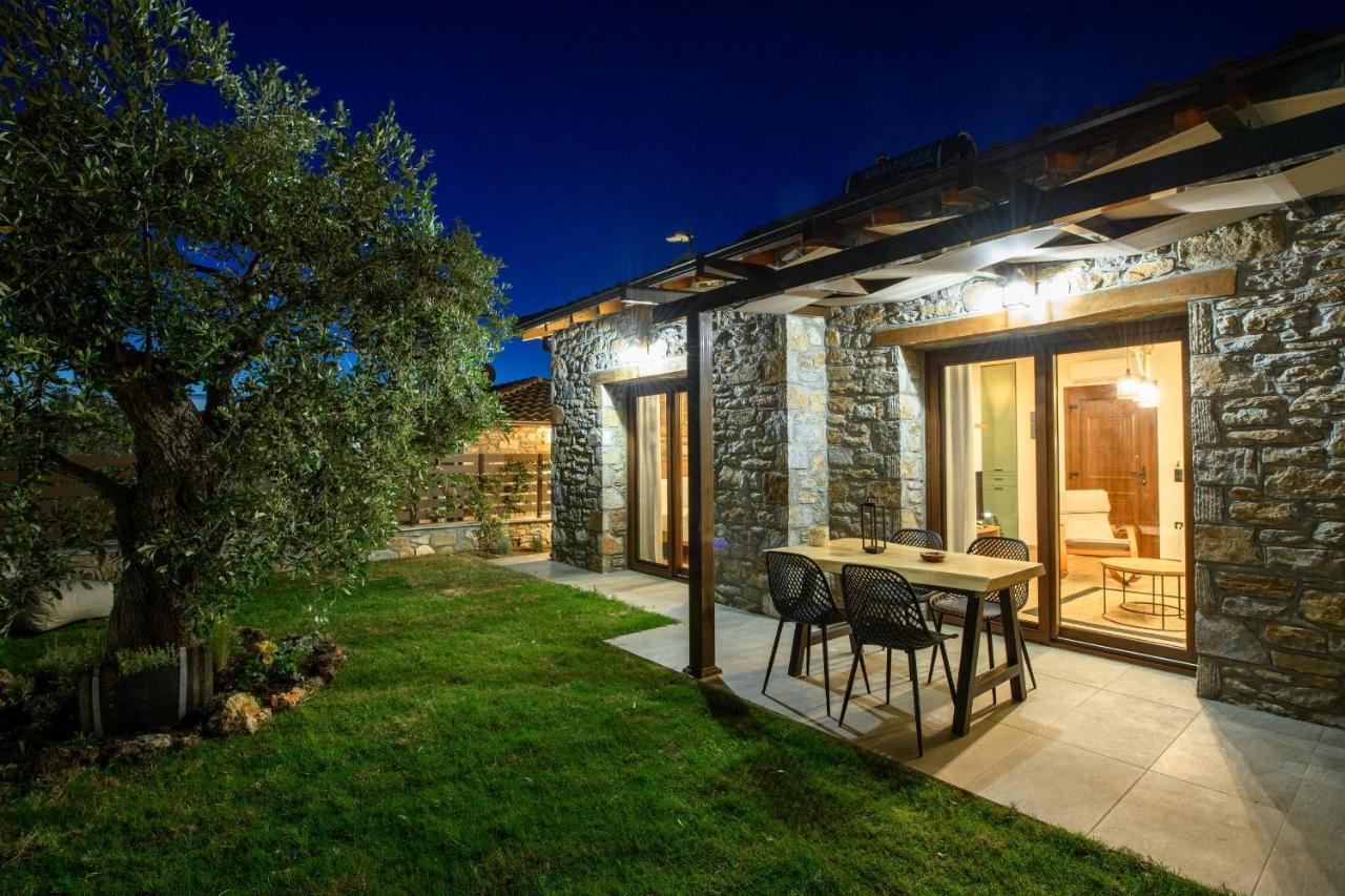La Terra Petra Villa Skala Rachoni  ภายนอก รูปภาพ