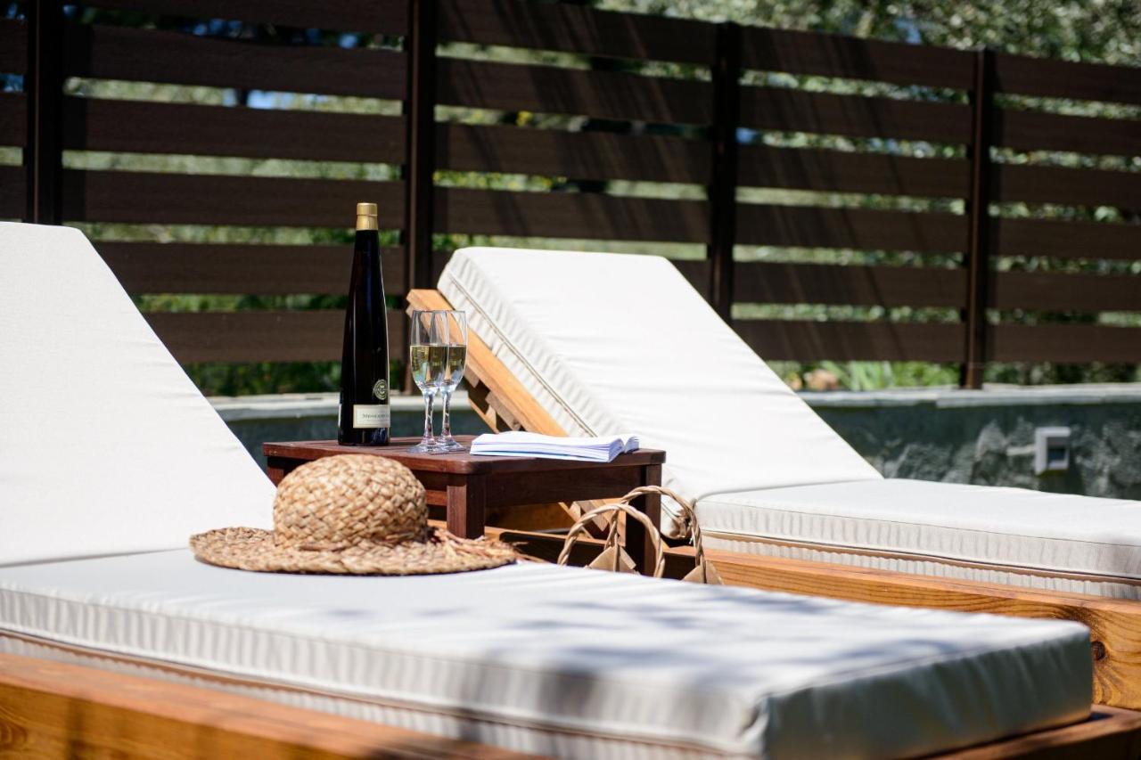 La Terra Petra Villa Skala Rachoni  ภายนอก รูปภาพ
